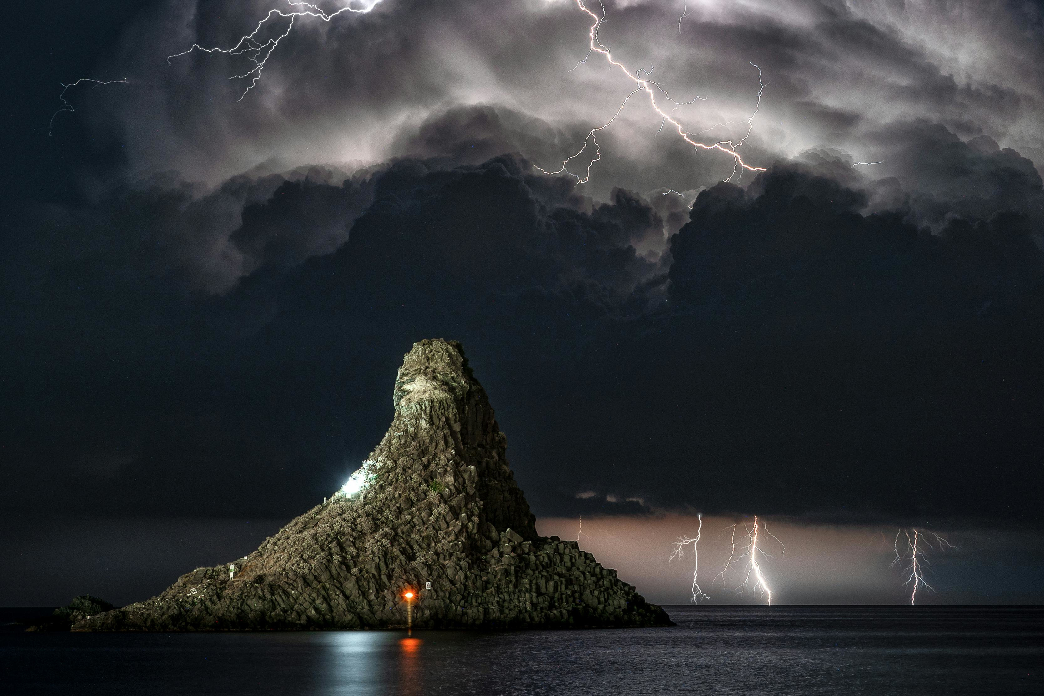 Sicily Italy Pop Up Wine Tasting at Back Alley Wine Bar